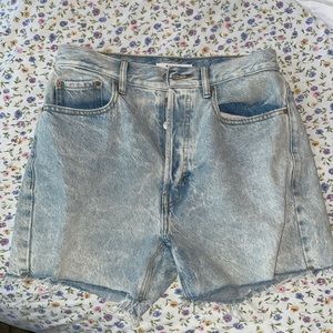 90’s high waisted jean shorts